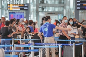 Nhà ga quốc tế Đà Nẵng hạn chế đưa tiễn hành khách để giảm ùn tắc